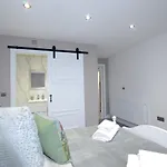 Priory Street Apartment 4