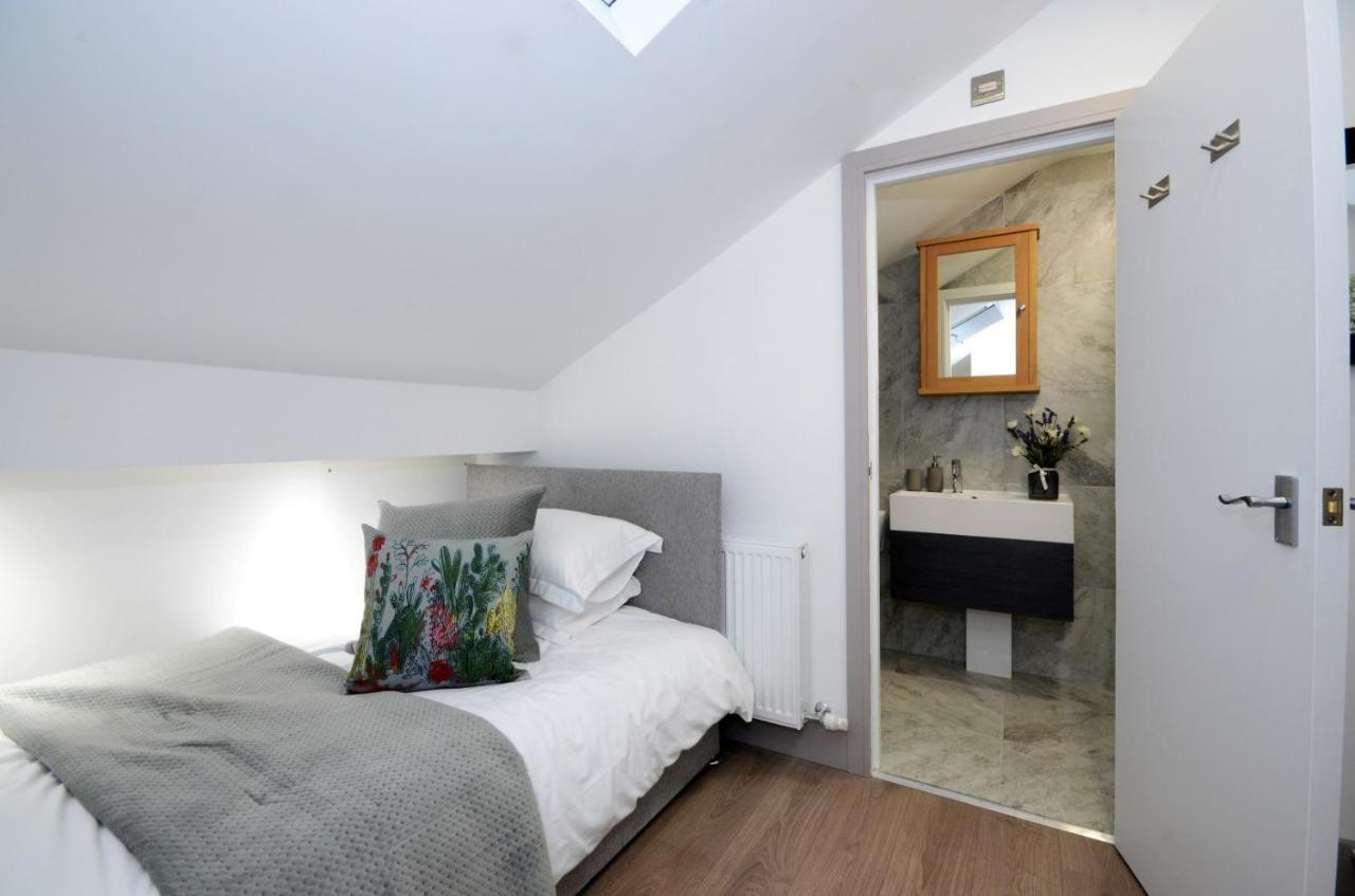 Apartment Priory Street 4